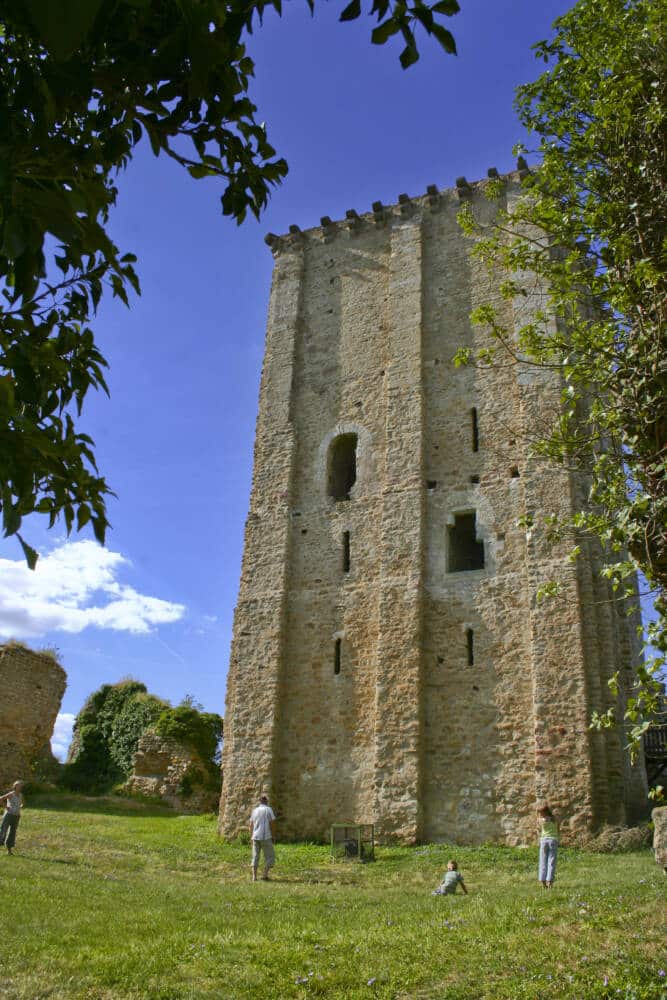 Donjon de Moncontour