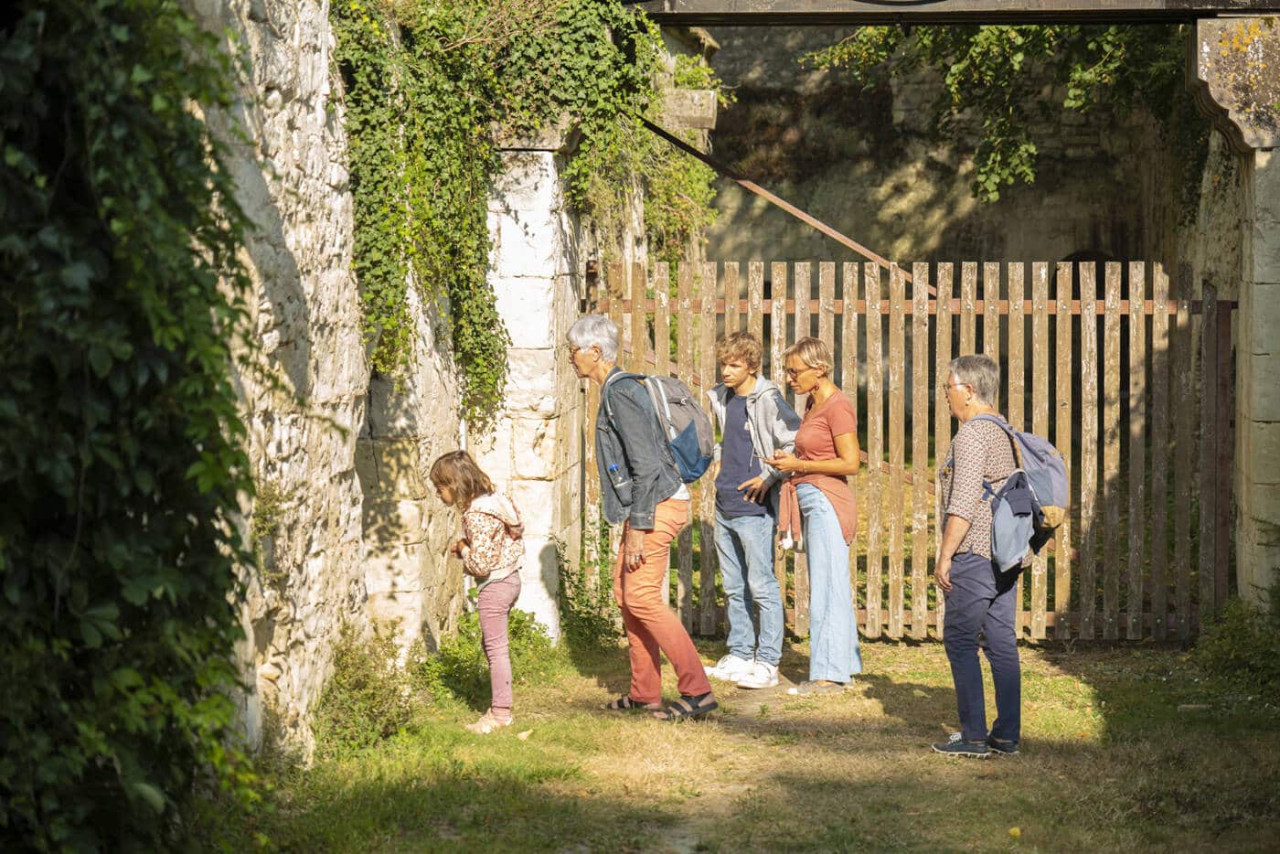 Qui est ce chevalier au Chateau de Ternay Agence Zebrelle Thomas JELINEK 3095 - Tourisme Vienne