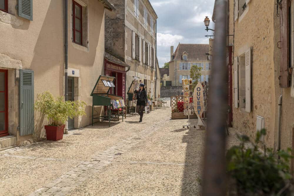 Balade dans la cité de l'écrit à Montmorillon