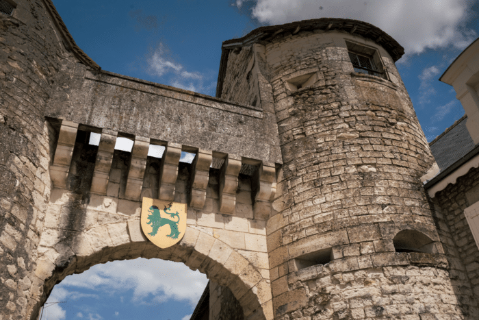La Roche Posay cite medievale et thermale Agence Zebrelle Bastien SAUVE 12148 - Tourisme Vienne
