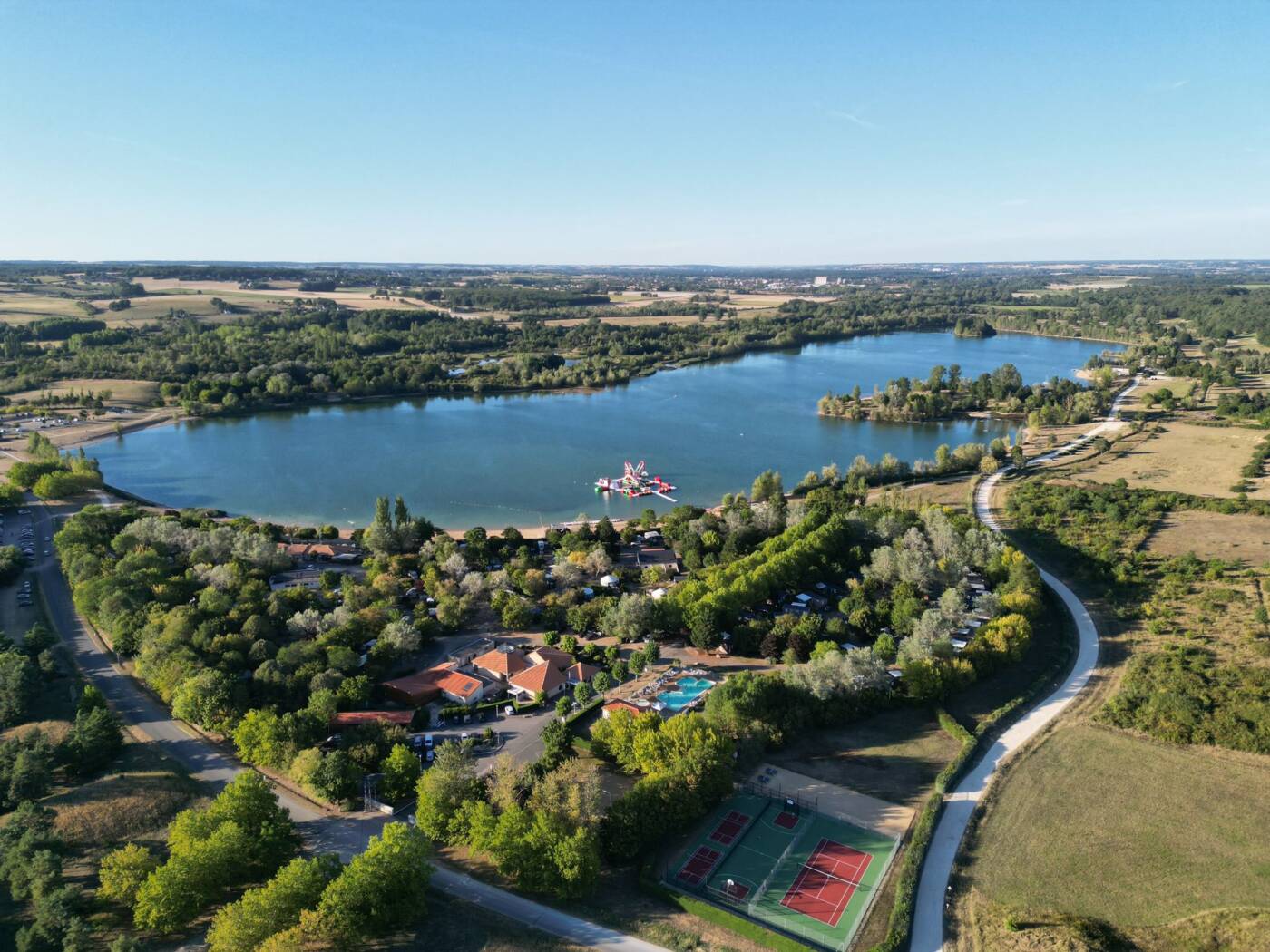 Lac de Saint-Cyr