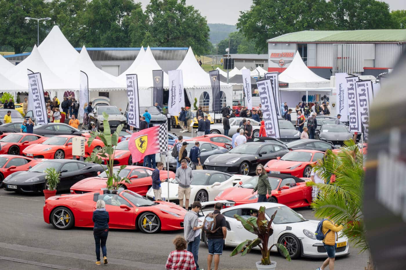 500 Ferrari contre le Cancer au Vigeant