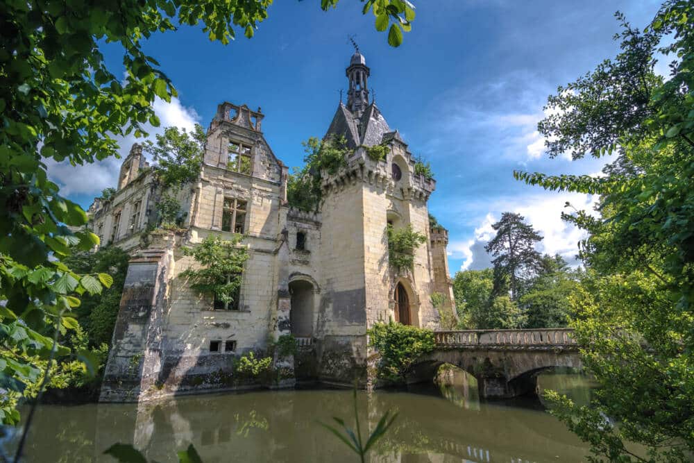 Entre Pierre et Nature, le château de la Mothe Chandeniers