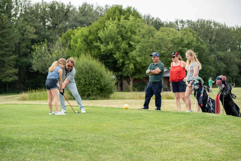 Golf en famille au Domaine de Roiffé