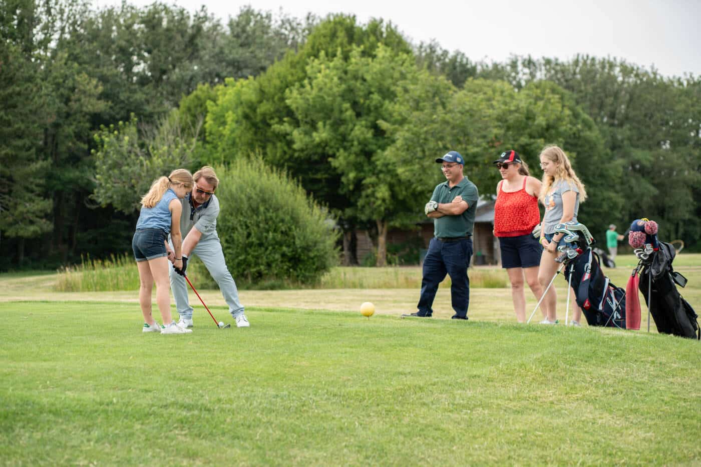 Golf en famille au Domaine de Roiffé