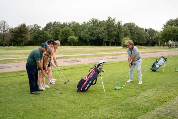 Family golf at Domaine de Roiffé