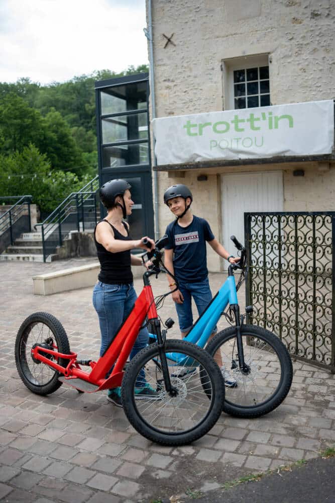 Rando jeu en Trott in Poitou