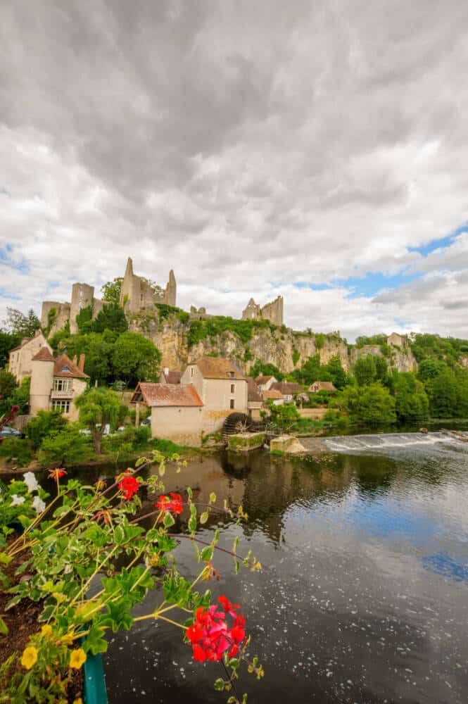 sites iCONiKS forteresse d'angles famille médiéval